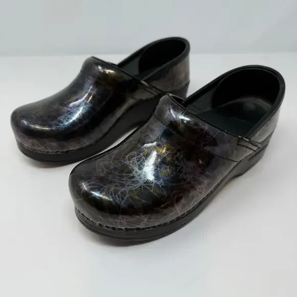 Dansko Professional Clogs Women's 37 Lightning Black Nursing Shoe - Picture 1 of 16